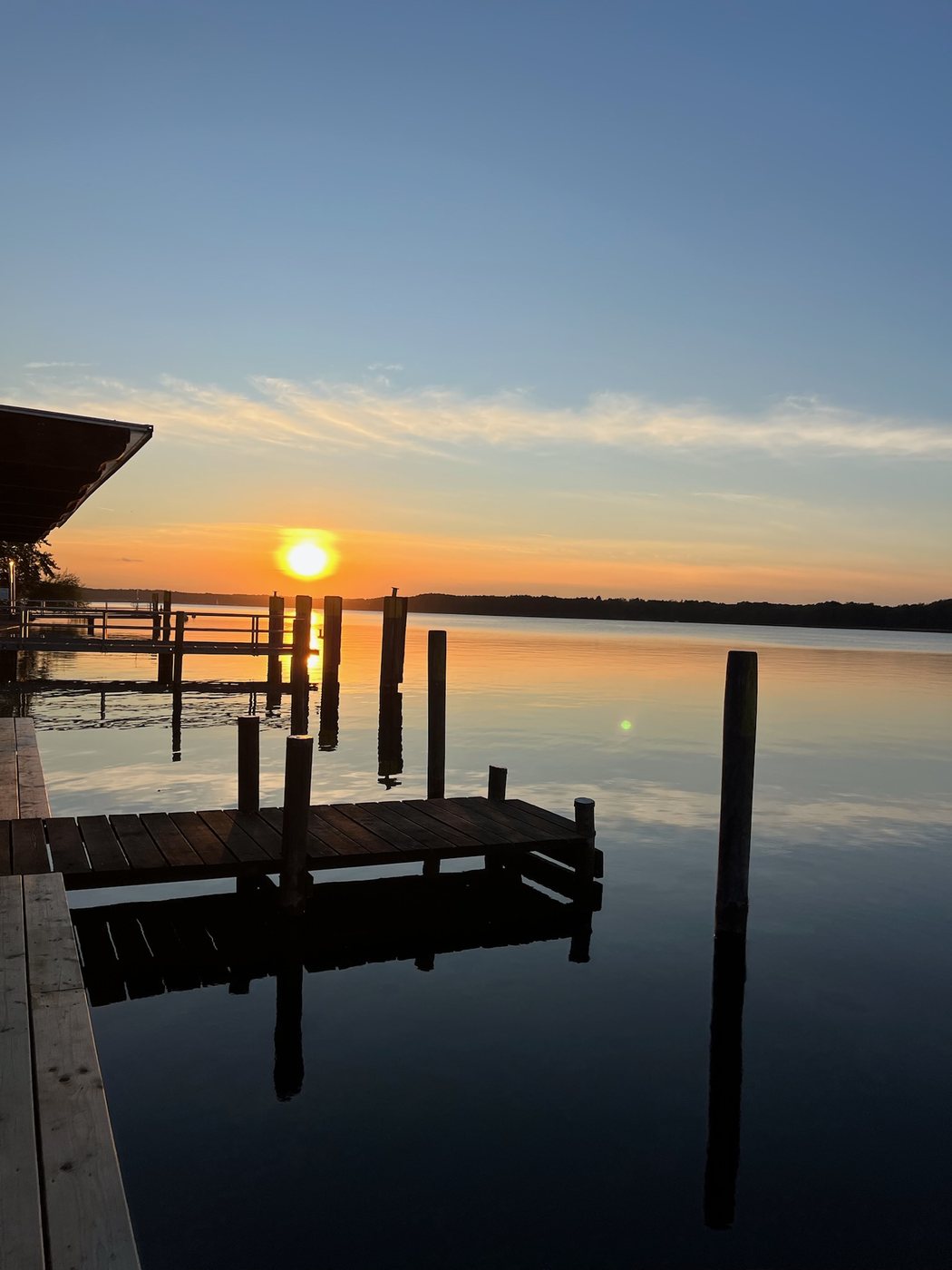 Sonnenuntergang am Steg der Alten Fischerei Altenhof