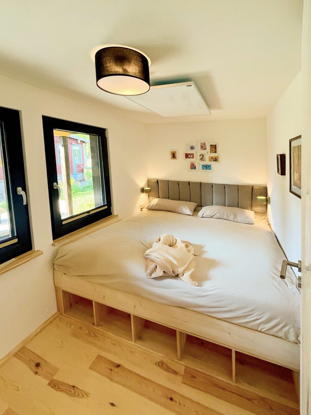Zweites Schlafzimmer mit Doppelbett